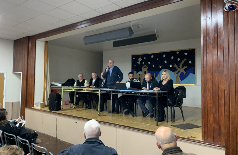 Keith Prince AM hosts a public crime meeting on crime